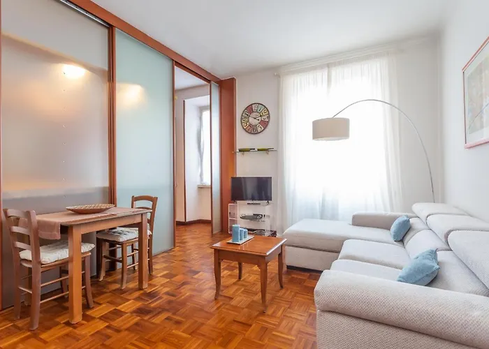 Modern 2bdr Vibrant Prati Neighborhood *