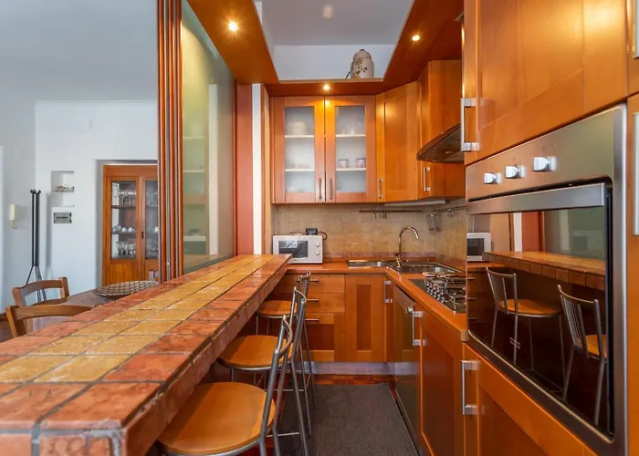 Modern 2bdr Vibrant Prati Neighborhood *