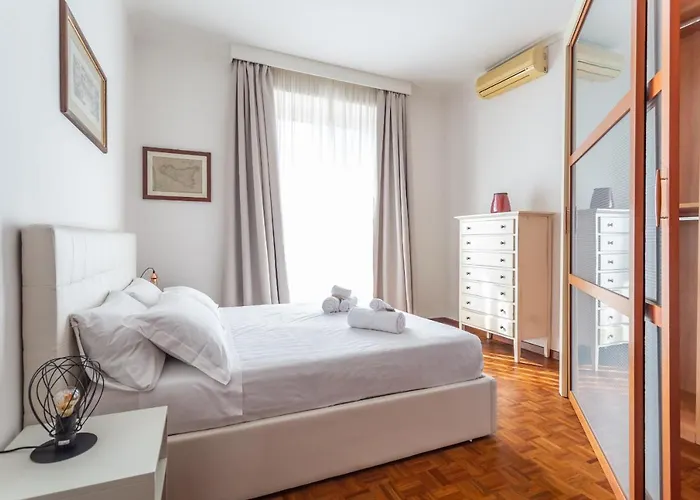 Apartamento Modern 2bdr Vibrant Prati Neighborhood